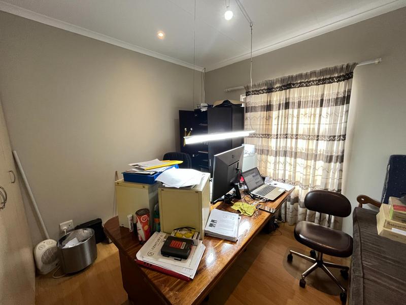 5 Bedroom Property for Sale in Port Owen Western Cape